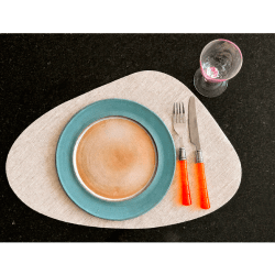Jogo Americano Gota + Porta Copos BRINDE - Escolha a cor - Kit 50 ou 100un